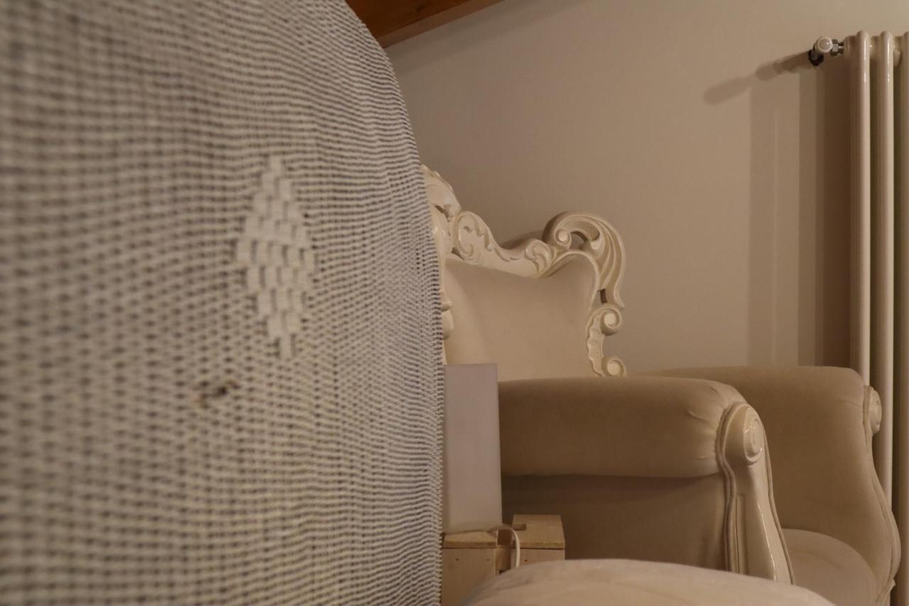Casa Di Miele Villa Пинероло Екстериор снимка