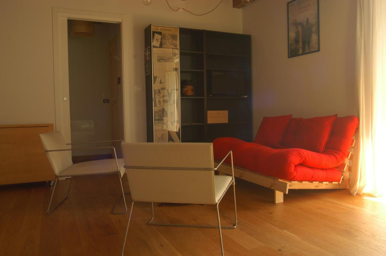 Casa Di Miele Villa Пинероло Екстериор снимка